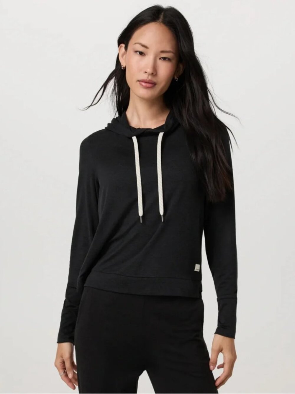 Vuori Halo Essential Hoodie Black Heather Women’s XL Like New Tag Included